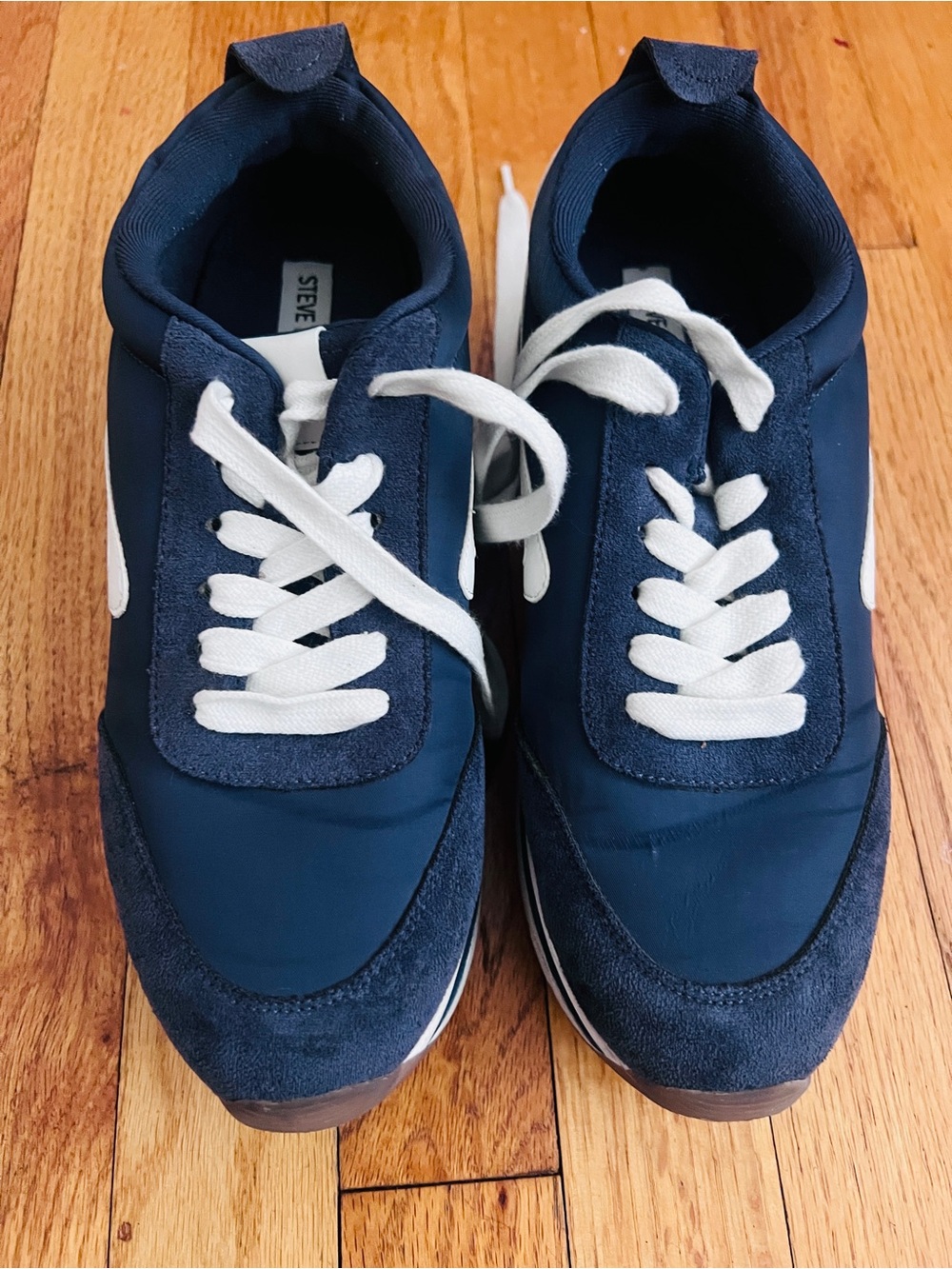 Steve Madden Navy and White Lace-Up Men's Sneakers Sz-8.5